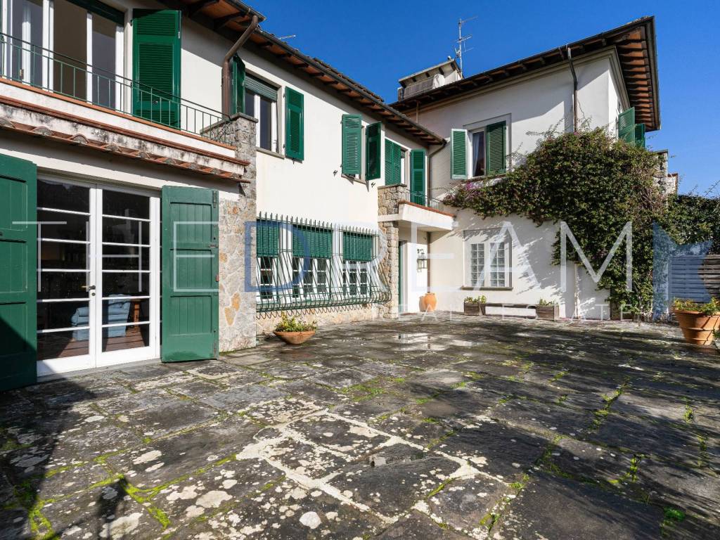 Villa a Forte dei marmi in Via Palestro, 68 - Foto 2