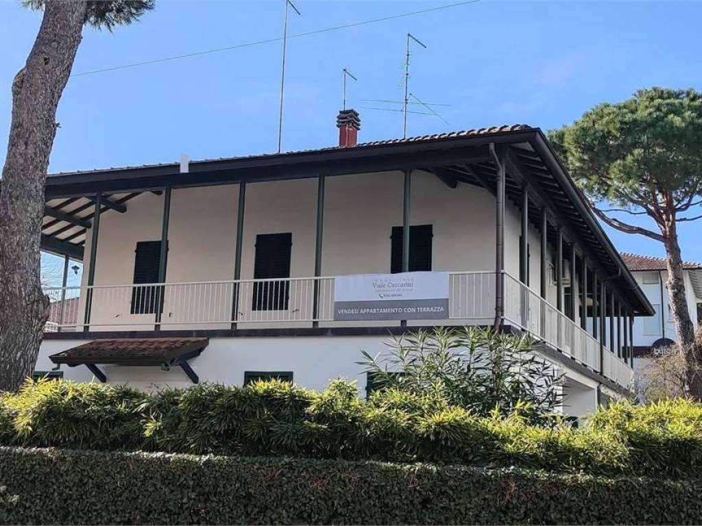 Villa a Riccione in viale dante, 81 - Foto 2