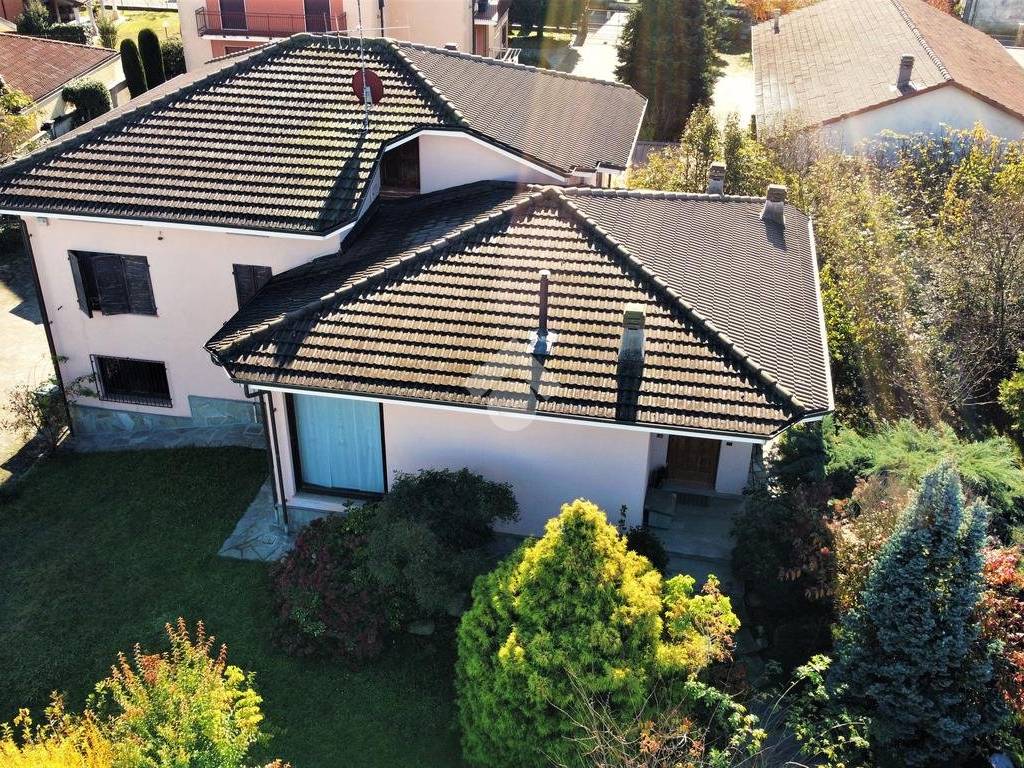 Villa a Crescentino in Via Vittorio del Corno, 18 - Foto 4