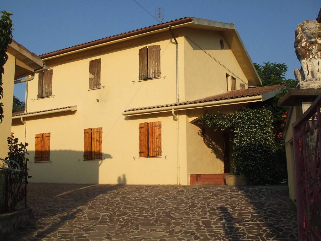Villa a Matelica - Foto 2