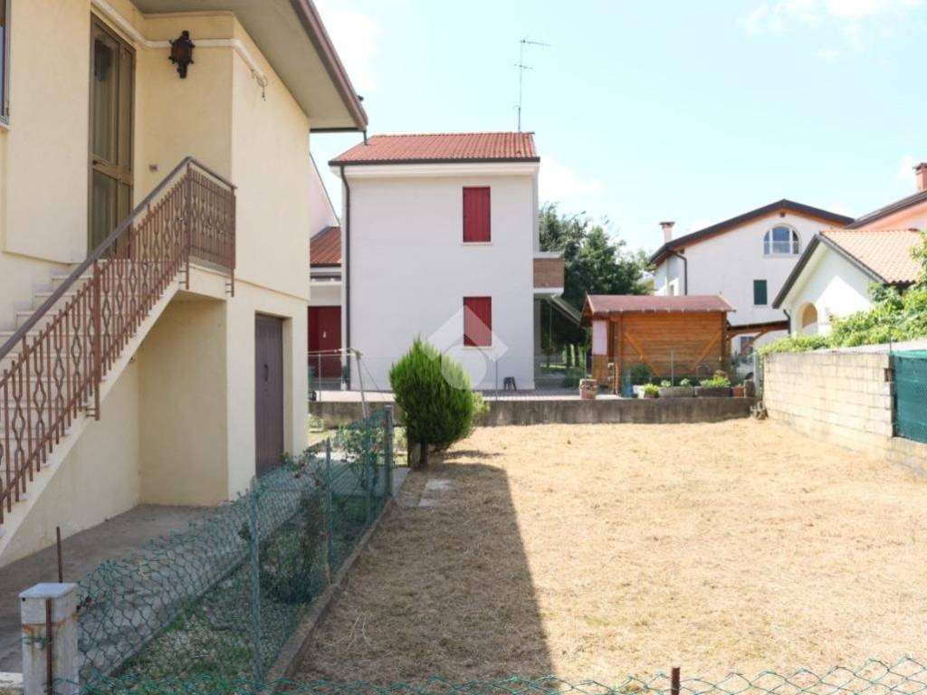Casa indipendente a Spinea in Via Fornase - Foto 1