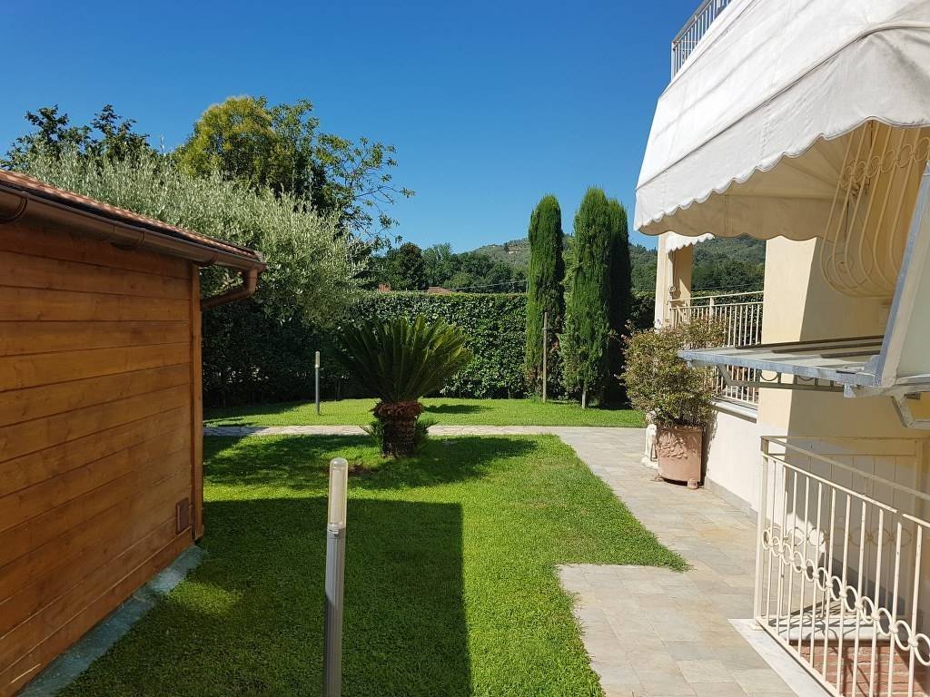 Villa a Camaiore - Foto 2