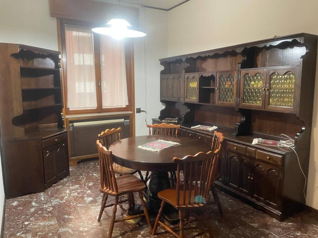 Appartamento a Piacenza in Via Leopoldo Cerri - Foto 2