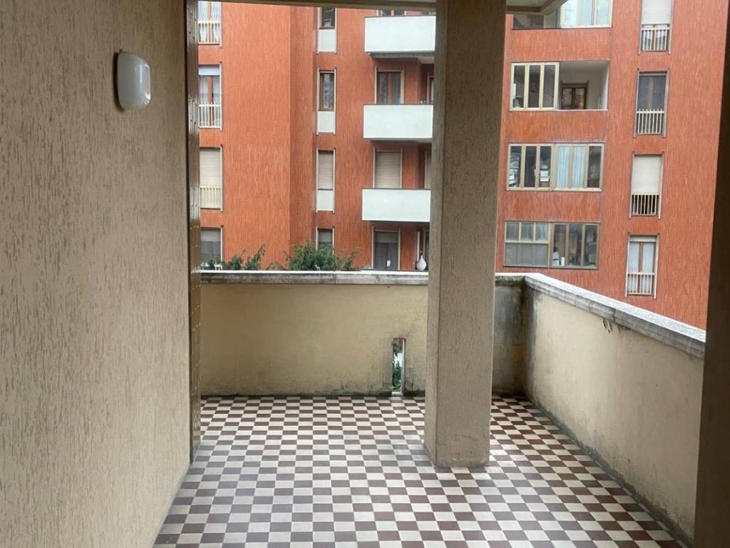 Appartamento a Piacenza in Via Leopoldo Cerri - Foto 4