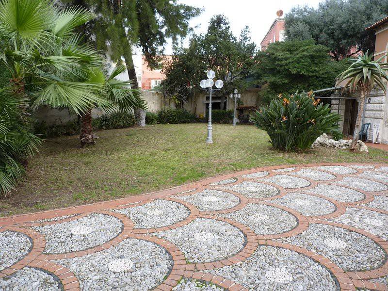 Villa a Siracusa in Via Augusto Von Platen, 40 - Foto 2