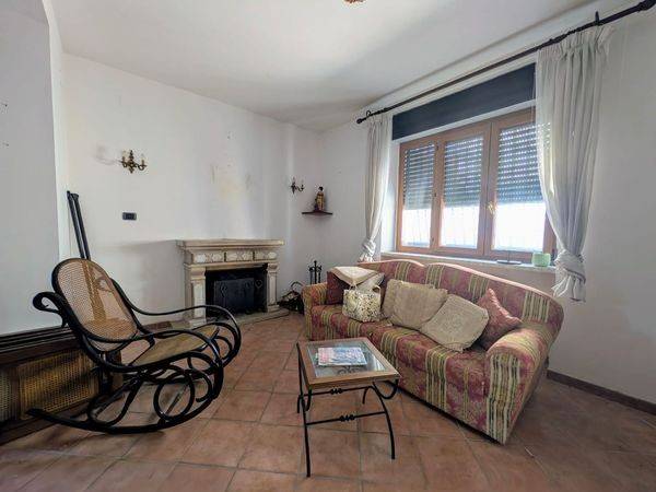 Villa a San marco dei cavoti in Piazza Risorgimento - Foto 2