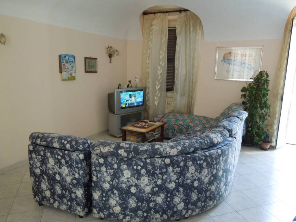 Appartamento a Casale monferrato in Via Giuseppe Ottavi - Foto 4