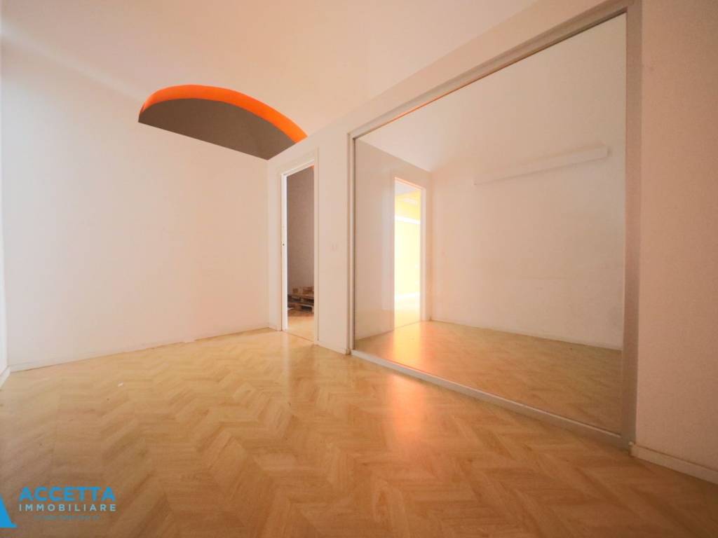 Immobile a Taranto in Via Oberdan, 31 - Foto 5