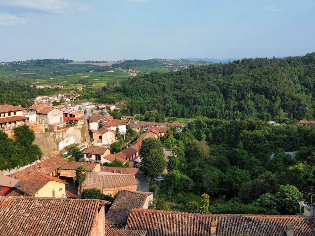 Casa indipendente a Vezza d'alba in Via 4 Novembre, 21 - Foto 4