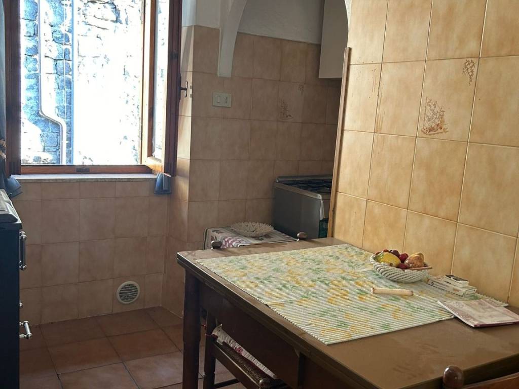 Appartamento a Ronciglione in Via Borgo di Sotto - Foto 3