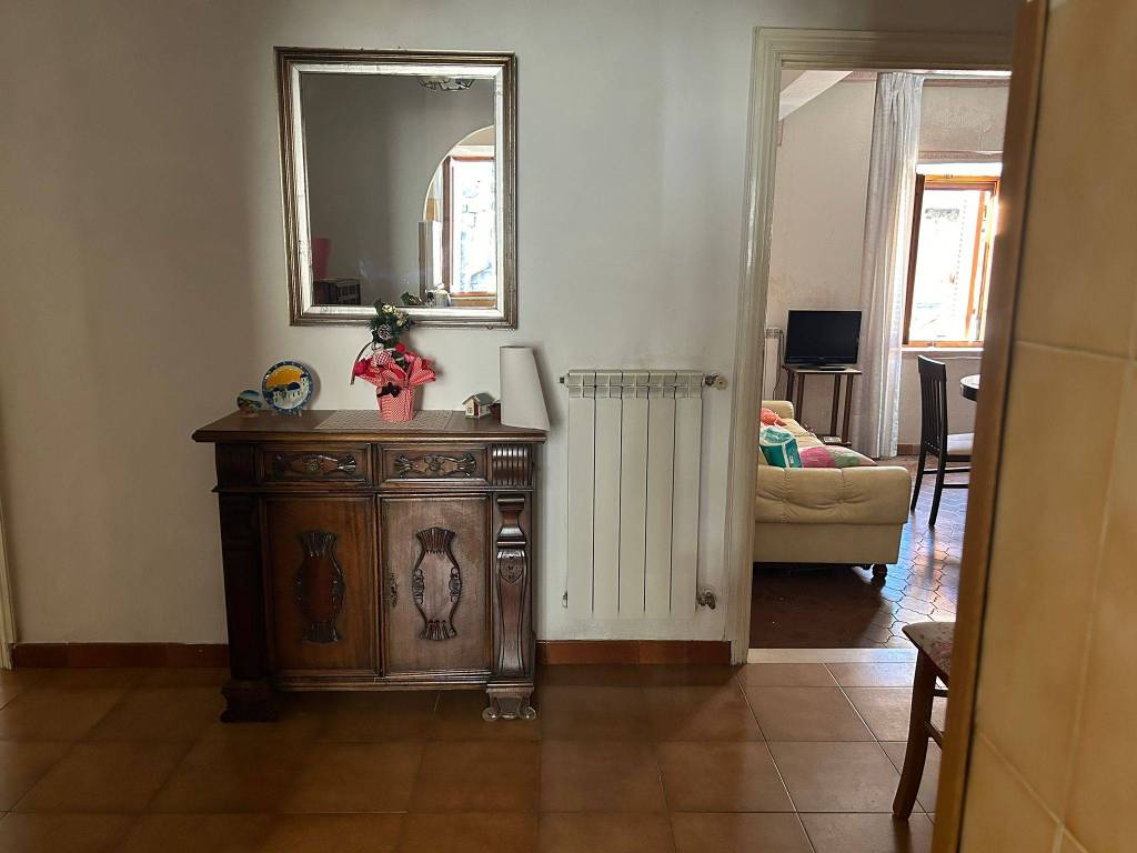 Appartamento a Ronciglione in Via Borgo di Sotto - Foto 5