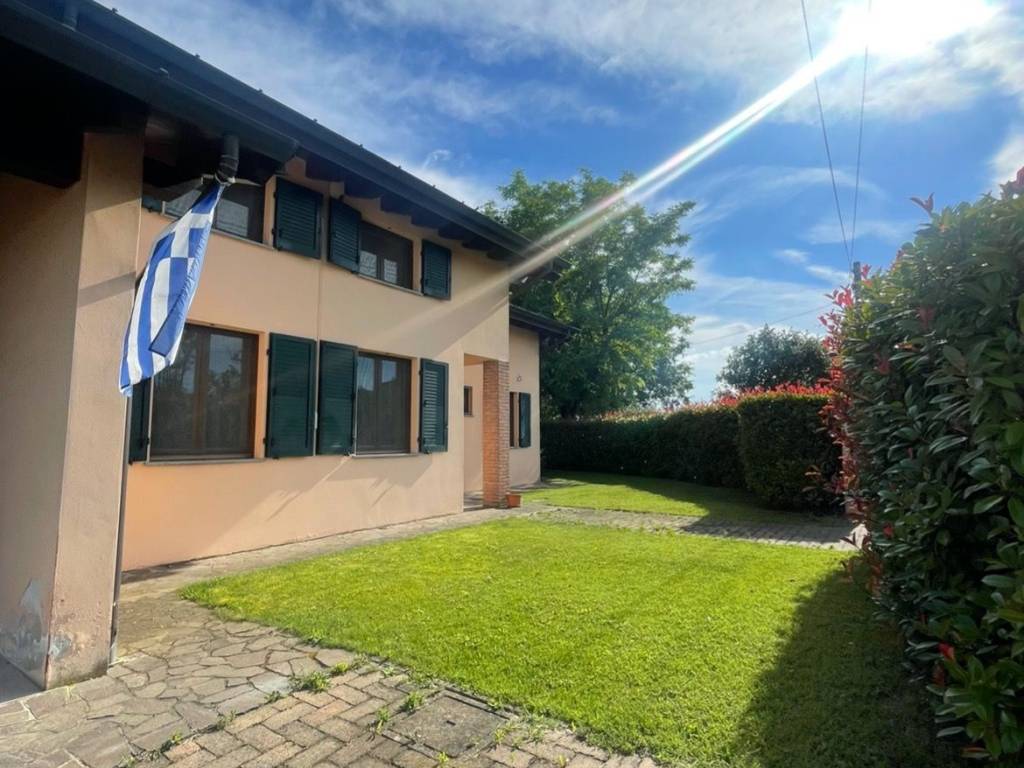 Villa a Piacenza in Strada Val Nure - Foto 2