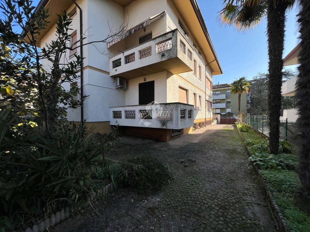 Villa a Udine in Via Luigi Galvani - Foto 4