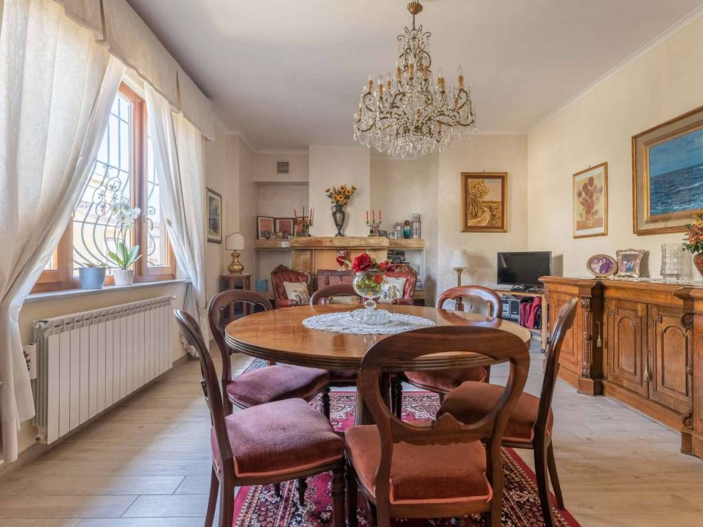 Villa a Vetralla in via dei Cavalieri di Vittorio veneto - Foto 5