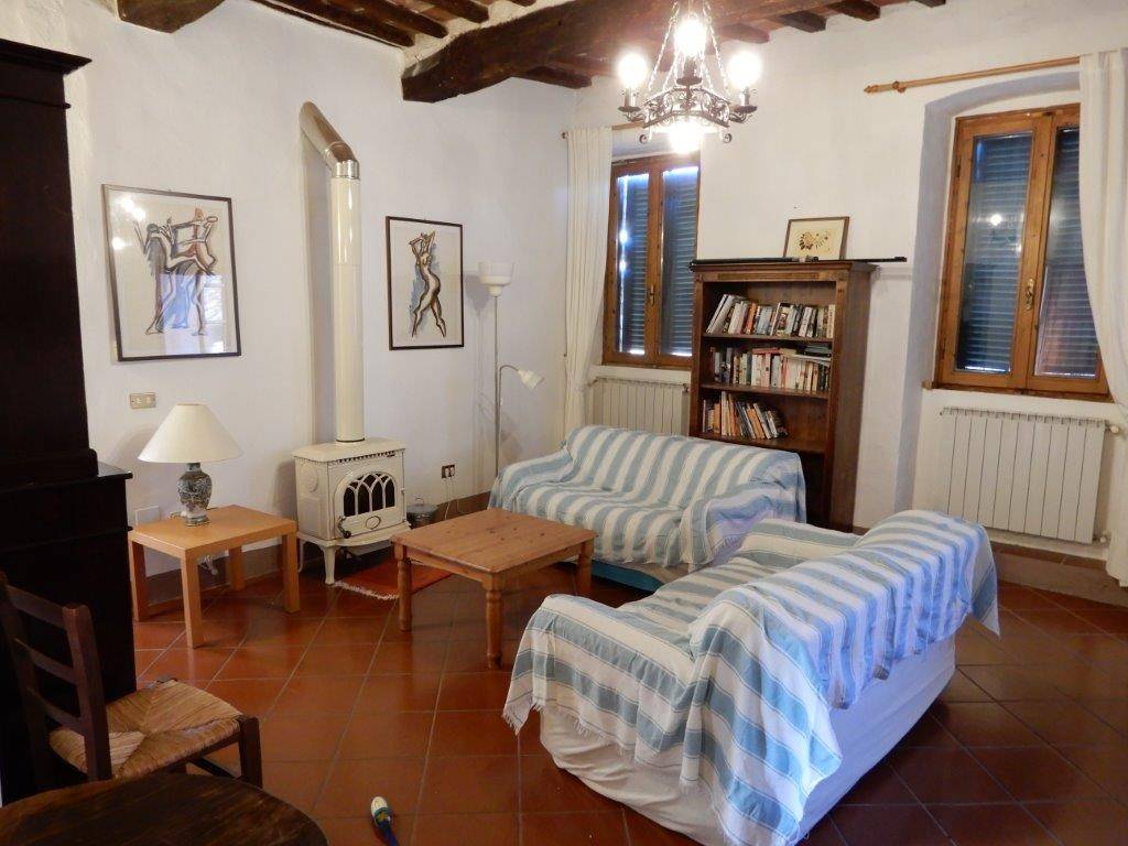 Appartamento a Paciano in Via Ernesto Serafini - Foto 4
