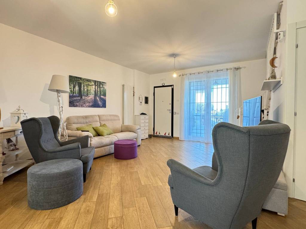 Villa a Albano laziale in Via Montagnano - Foto 3