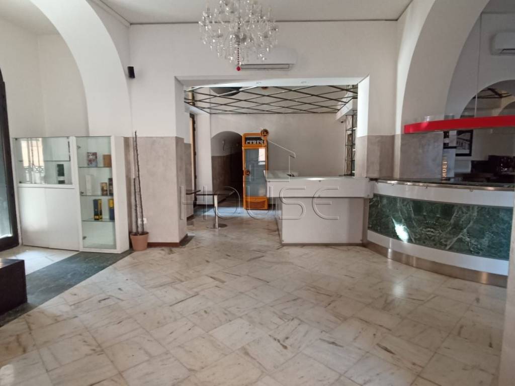 Immobile a Città di castello in piazza garibaldi - Foto 2