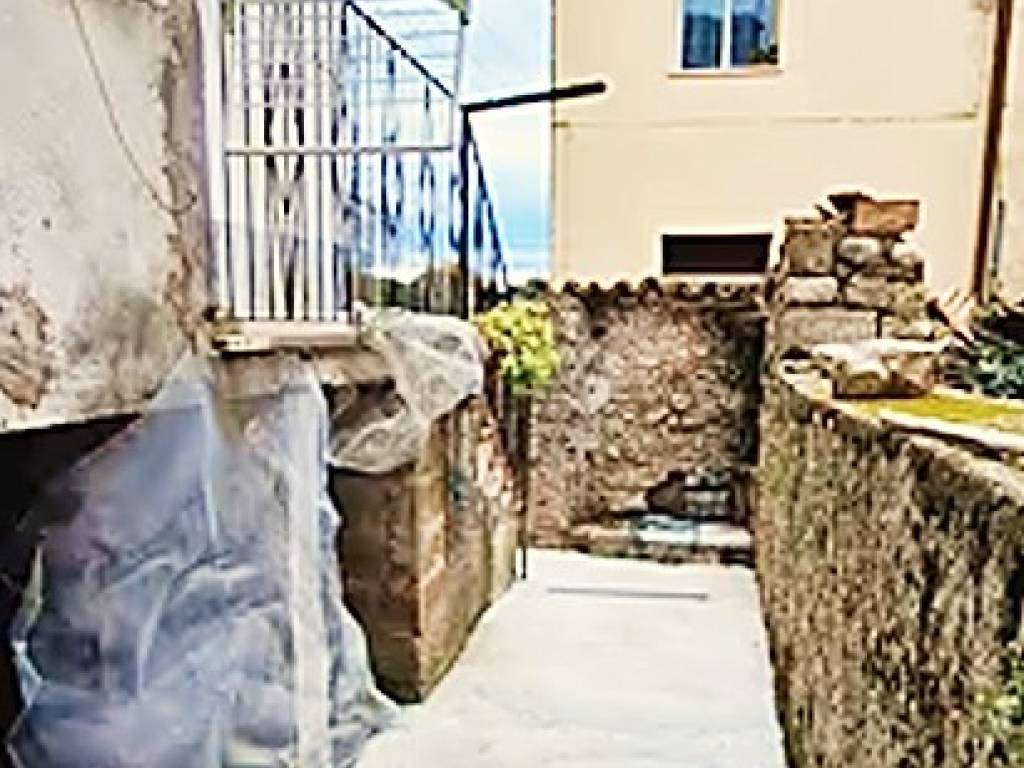 Villa a San giorgio a liri in VIA NAZARIO SAURO, 0 - Foto 5