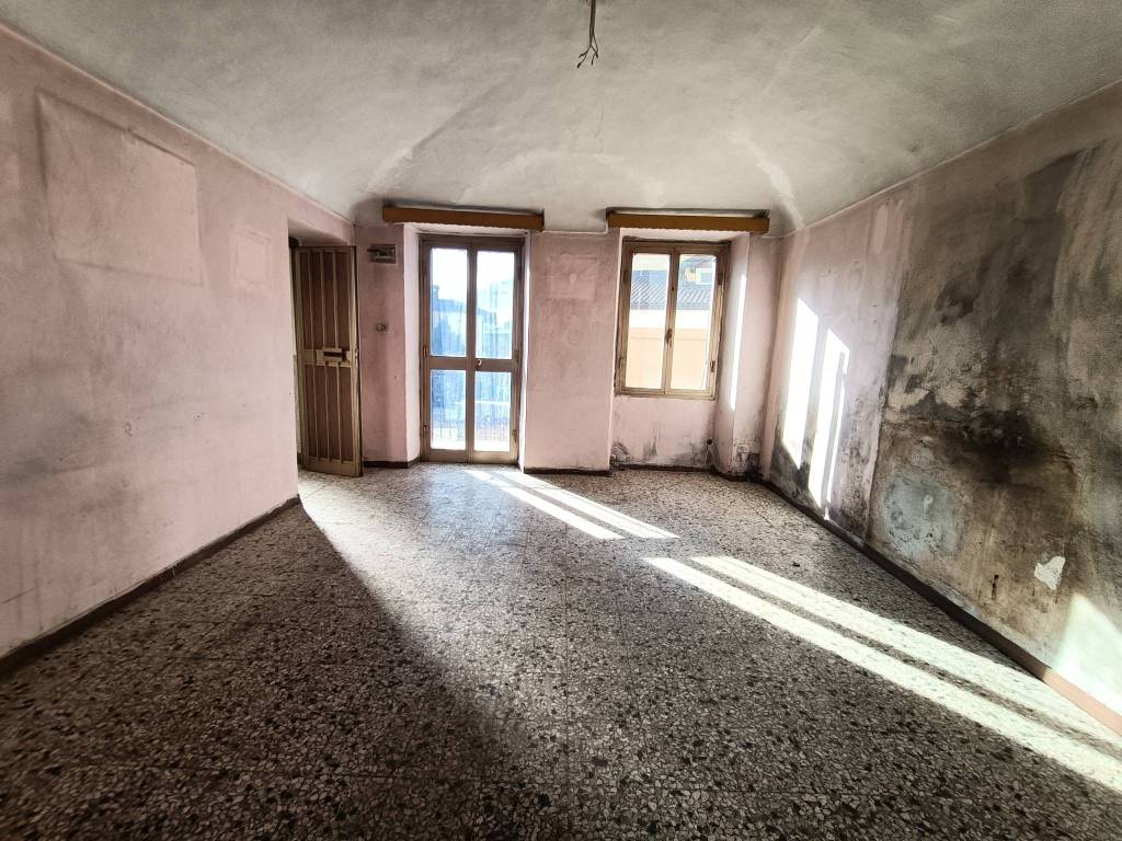 Casa indipendente a Borgo san dalmazzo in Corso Barale, 35 - Foto 2