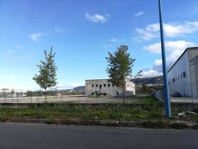 Immobile a Vibo valentia in VIA ZONA INDUSTRIALE (PORTO SALVO) - Foto 2