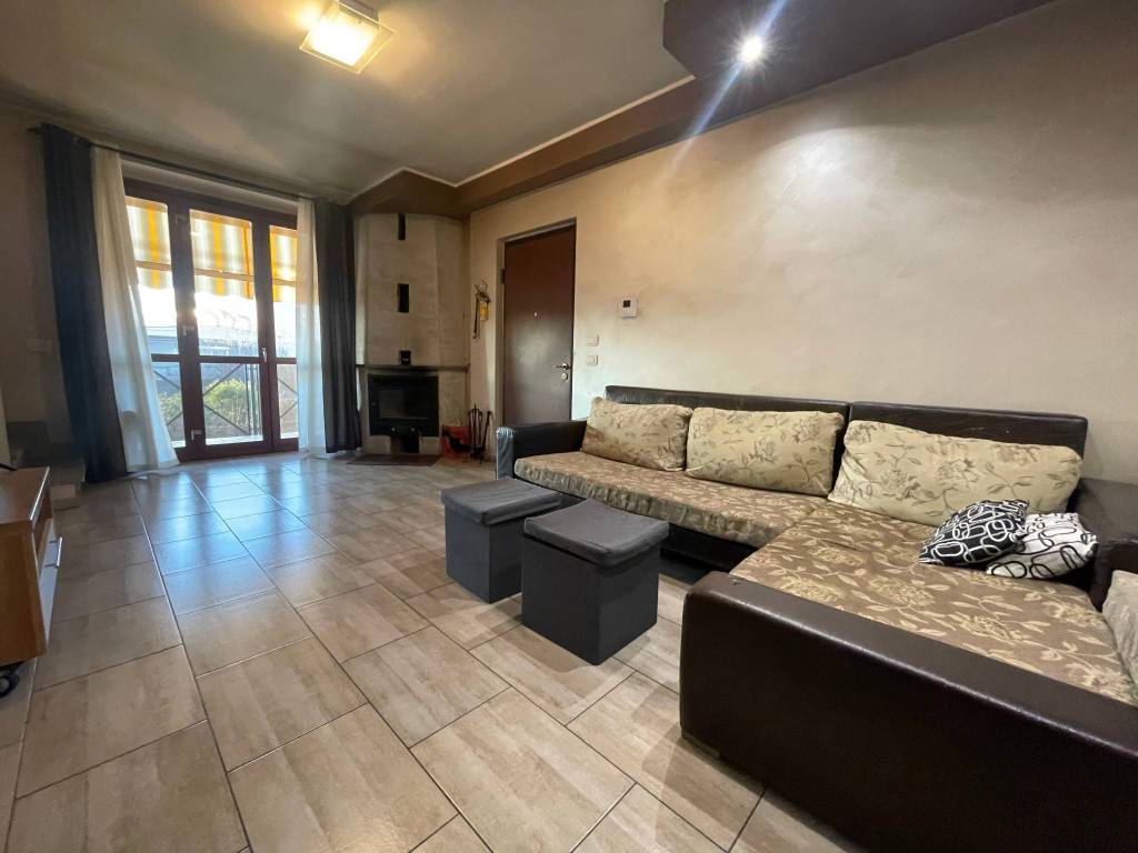 Appartamento a Borgaro torinese in Via delle Magnolie, 36 - Foto 2