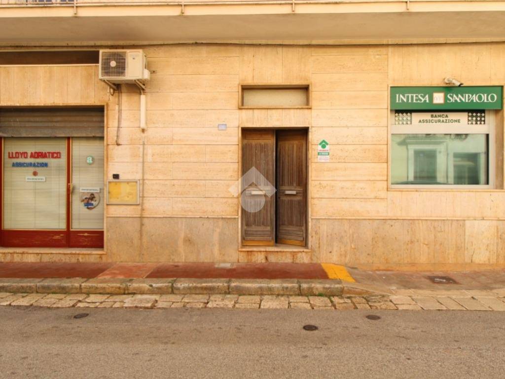 Appartamento a San michele salentino in Via Regina Elena, 26 - Foto 4