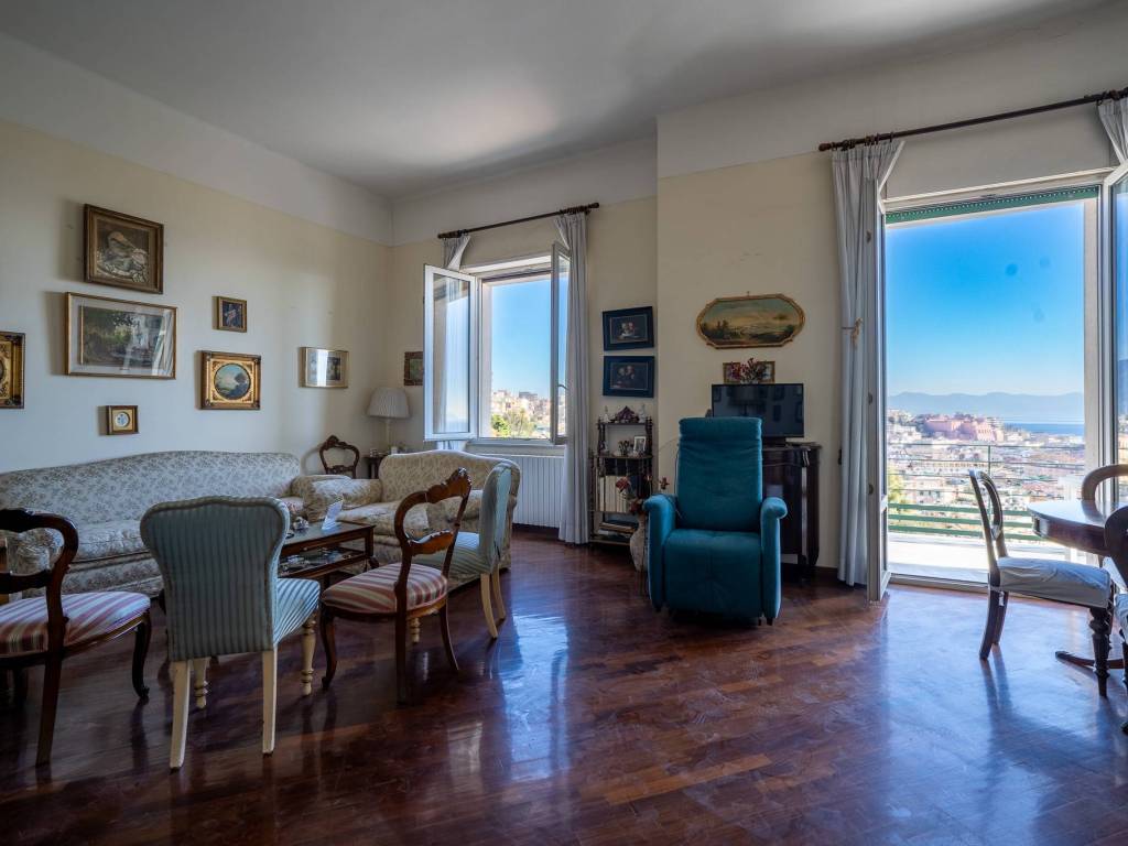 Appartamento a Napoli in Via del Parco Grifeo, 6 - Foto 4