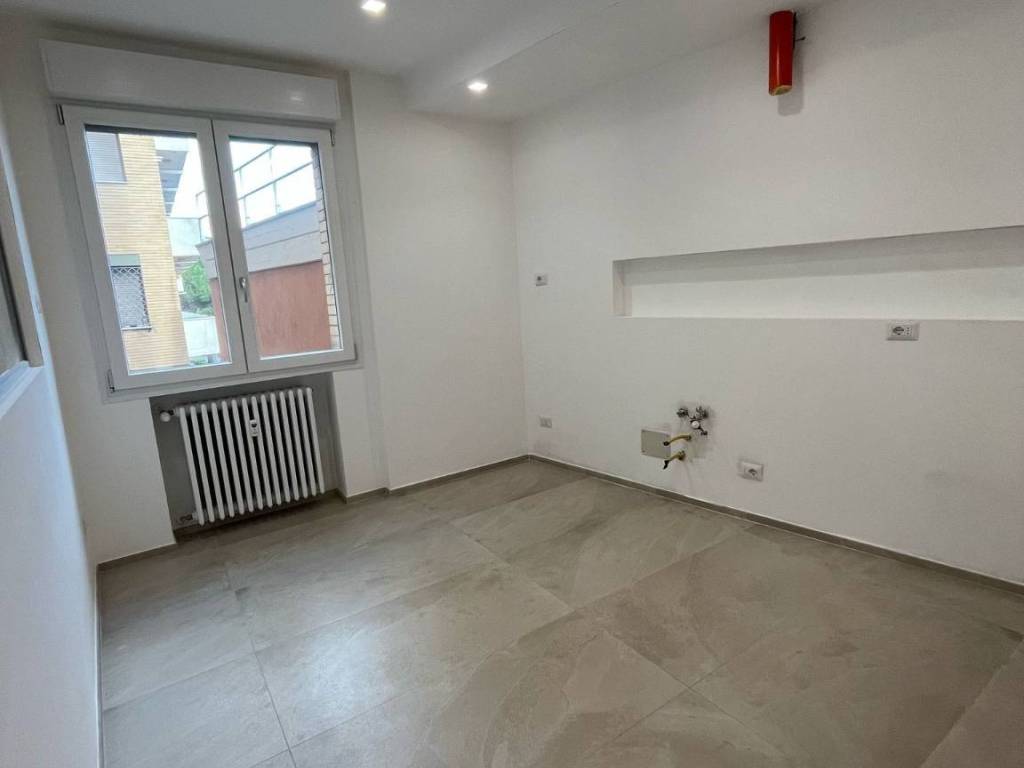 Appartamento a Rimini in Piazza Luigi Ferrari - Foto 5