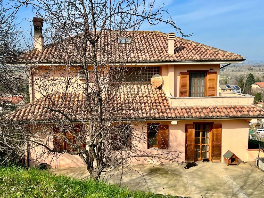 Villa a Chieti in Strada per Popoli, 273 - Foto 3