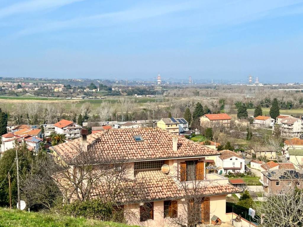 Villa a Chieti in Strada per Popoli, 273 - Foto 4
