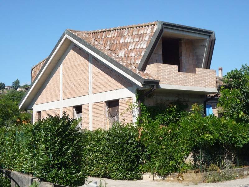 Villa a Ceccano in Via Gaeta, 222 - Foto 2