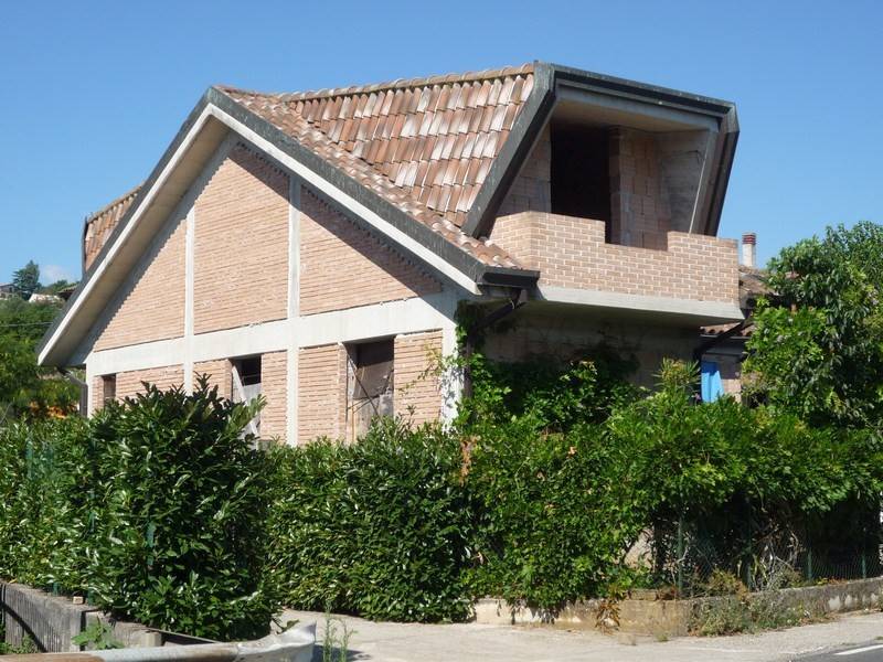Villa a Ceccano in Via Gaeta, 222 - Foto 3