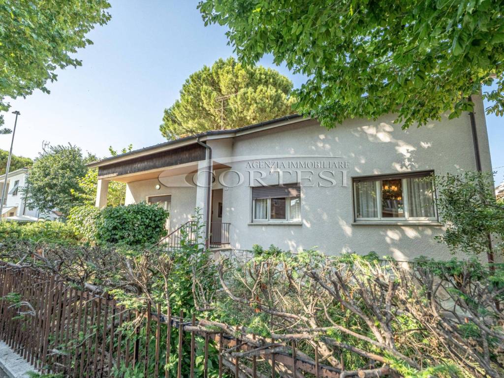 Villa a Fano in Via Andrea De Gabrielli, 37 - Foto 3