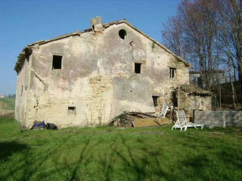 Rustico / casale a Osimo in Via Mucciolina S.N.C. - Foto 3