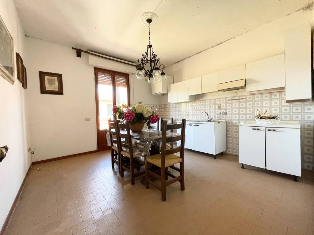 Appartamento a Montemurlo in Via Riva - Foto 3