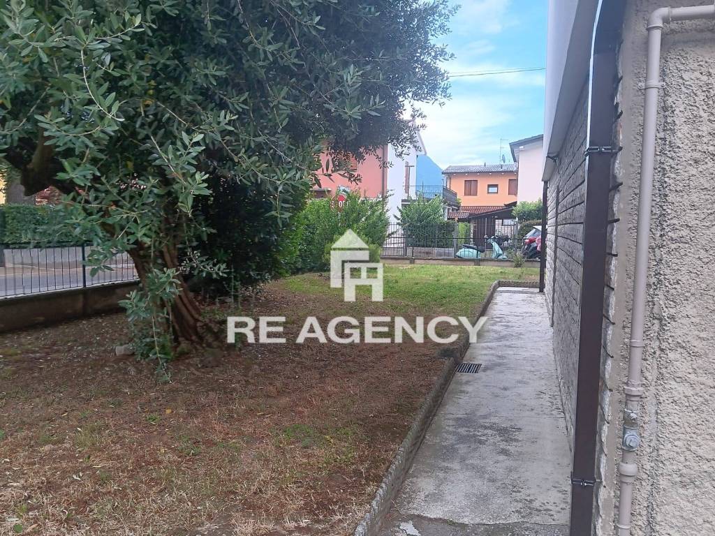 Appartamento a Bovezzo in Via Giacomo Puccini - Foto 2