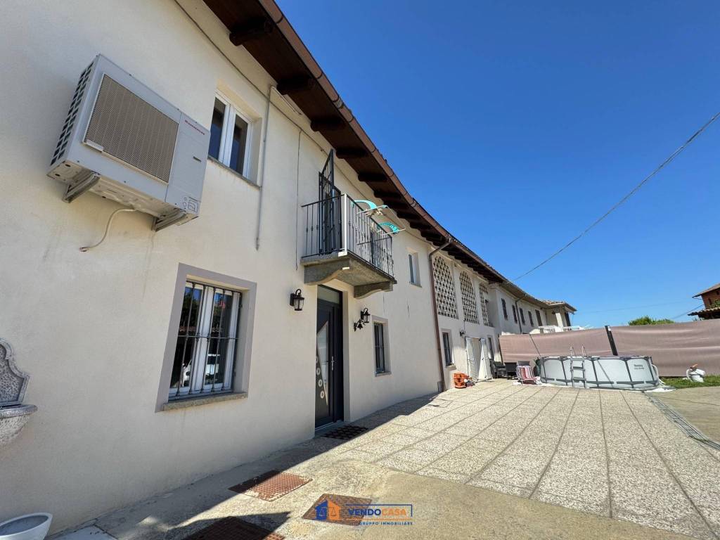 Rustico / casale a Castagnole delle lanze in Via Carossi, 45 - Foto 2