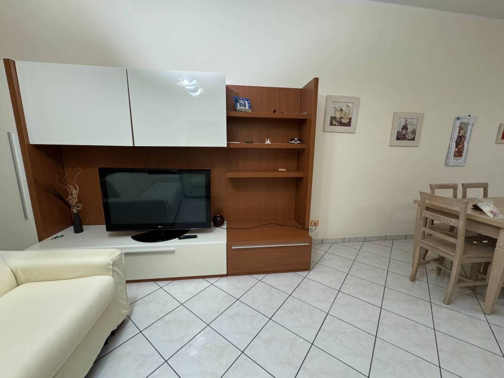 Appartamento a Terracina in Via Sicilia - Foto 4