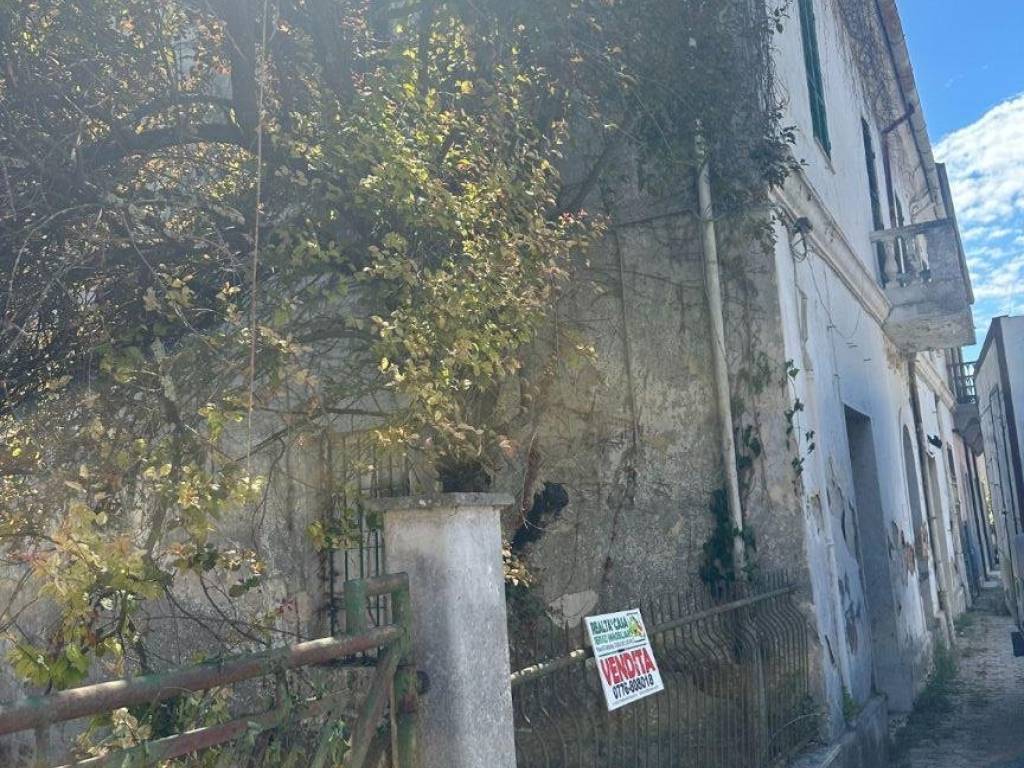 Casa indipendente a Fontana liri in Corso Trieste, 76 - Foto 3