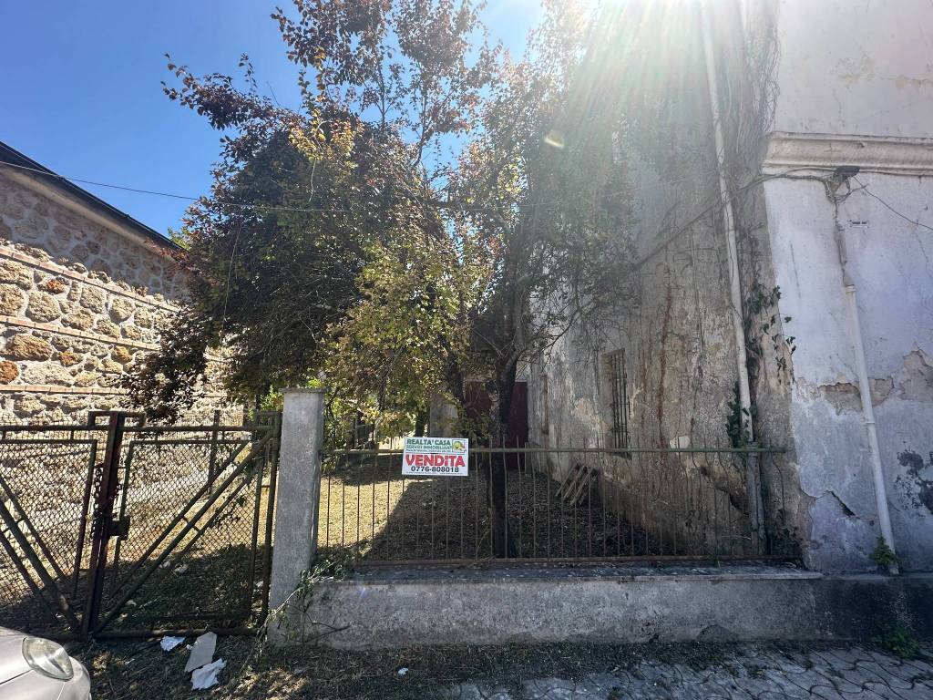 Casa indipendente a Fontana liri in Corso Trieste, 76 - Foto 4