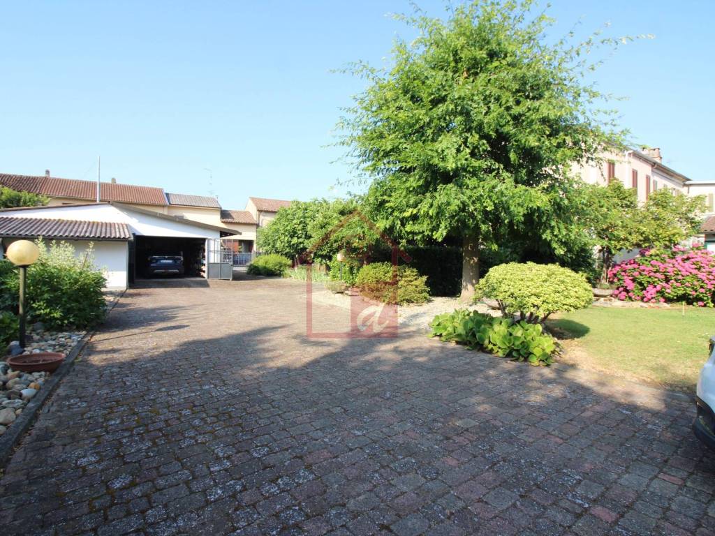 Villa a Costanzana in Via Pertengo, 44 - Foto 3