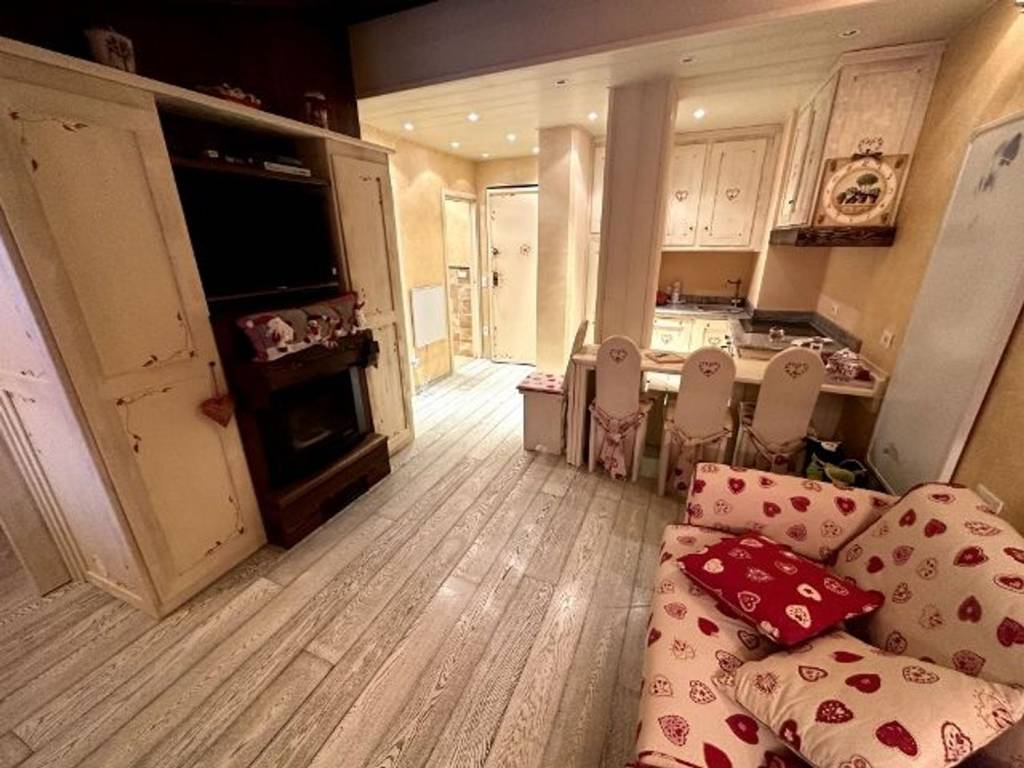 Appartamento a Abetone cutigliano in Via Brennero, 187 - Foto 2