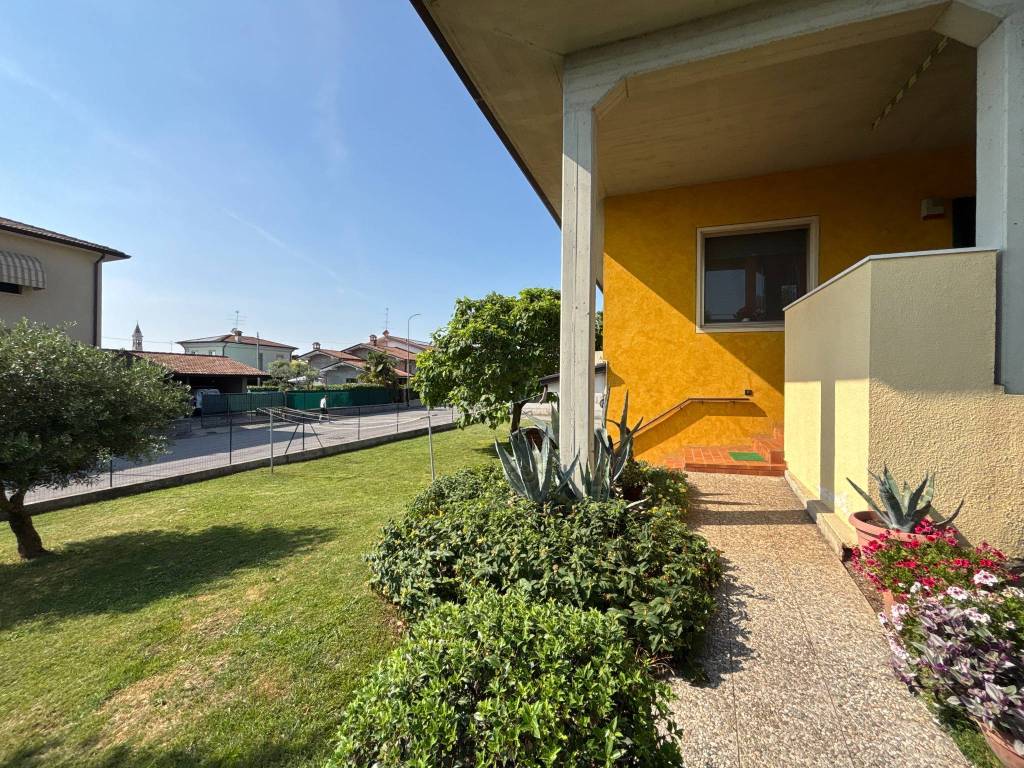 Villa a Comezzano-cizzago in Via Giuseppe Zanardelli - Foto 5