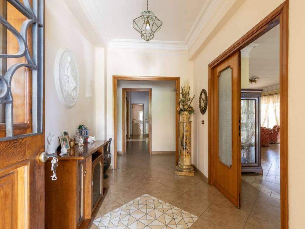 Villa a Genzano di roma in via giorgio morandi - Foto 4