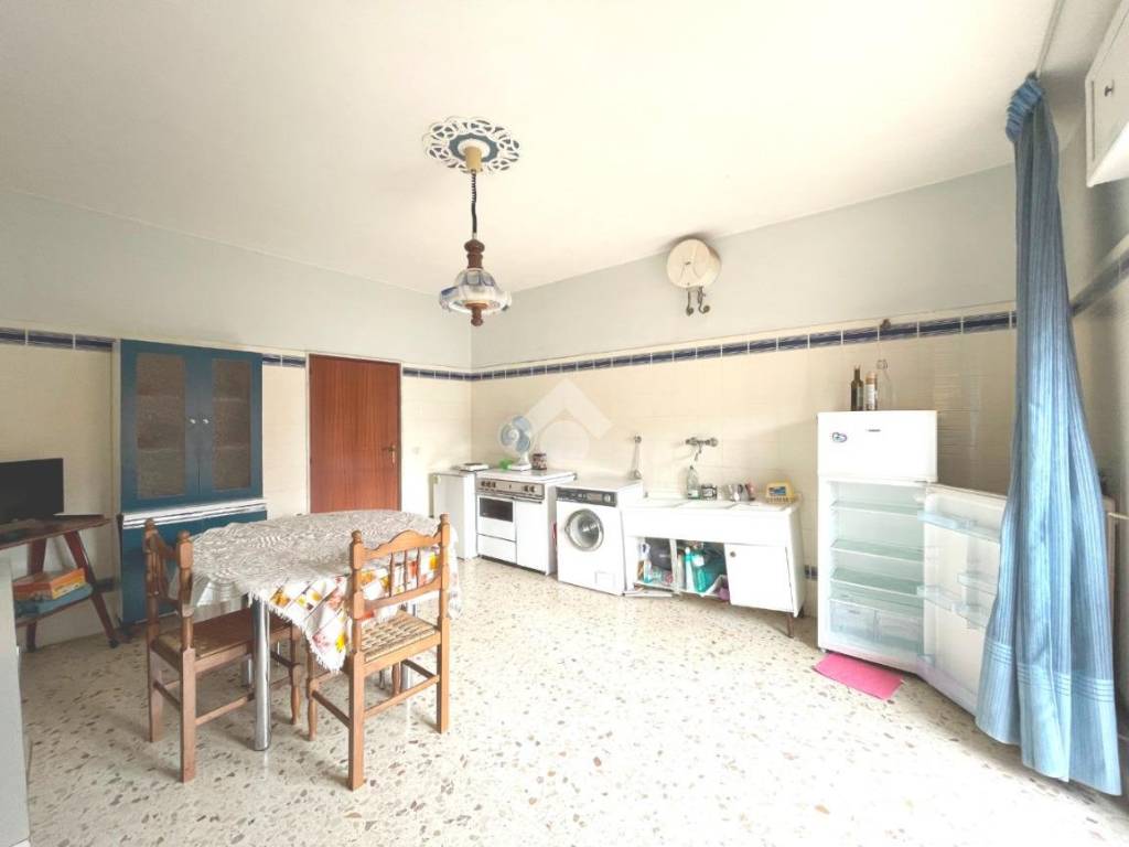 Appartamento a Canosa di puglia in Via Principe Umberto, 43 - Foto 4