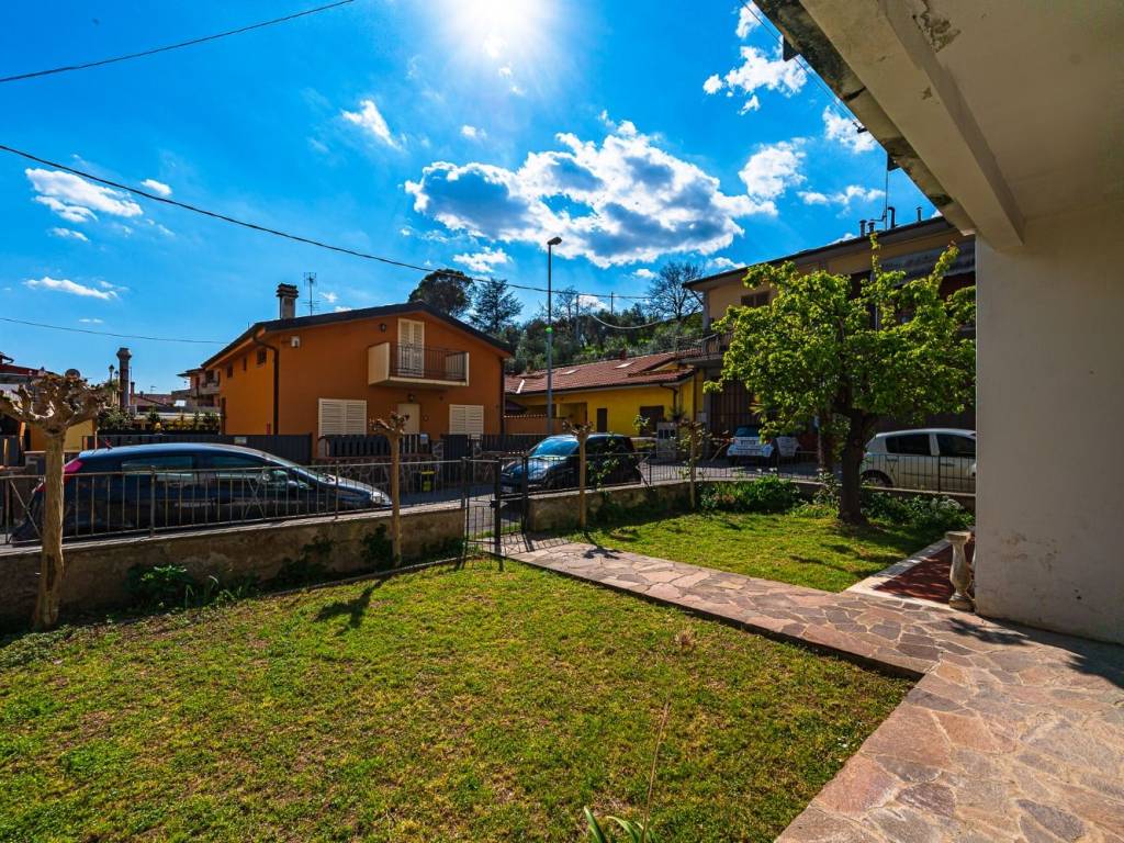 Appartamento a Serravalle pistoiese in Via Giuseppe Verdi - Foto 2
