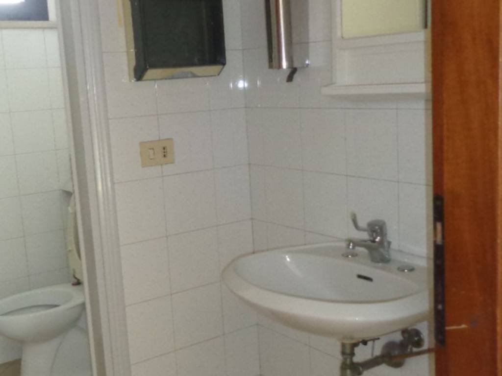 Immobile a Ferrara in Via Vasco Zappaterra - Foto 4