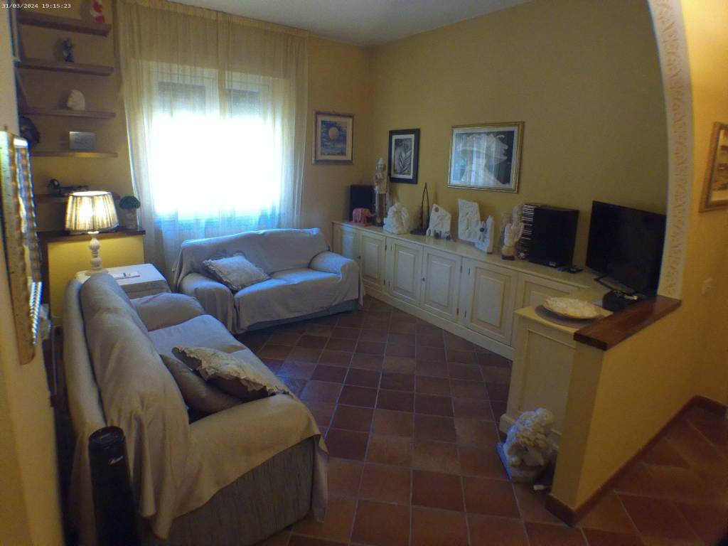 Appartamento a Pistoia in Via 24 Maggio, 20 - Foto 2