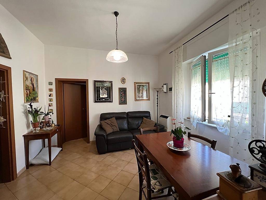 Appartamento a Cecina in via fattori - Foto 4