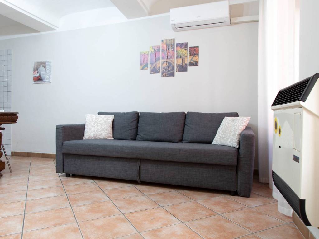 Casa indipendente a Portacomaro in Via Generale Stefano Degiani, 35 - Foto 3